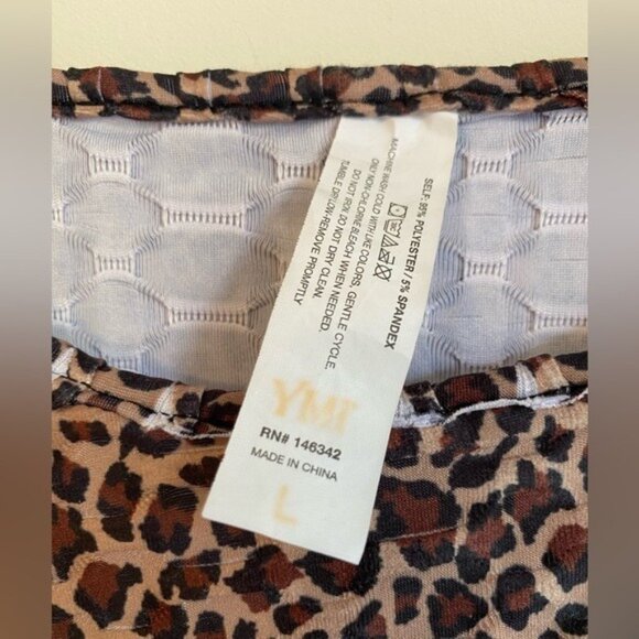 Leopard Print 2-Piece Stretchy Cropped Top & Leggings Lounge Set Size L - Picture 4 of 13